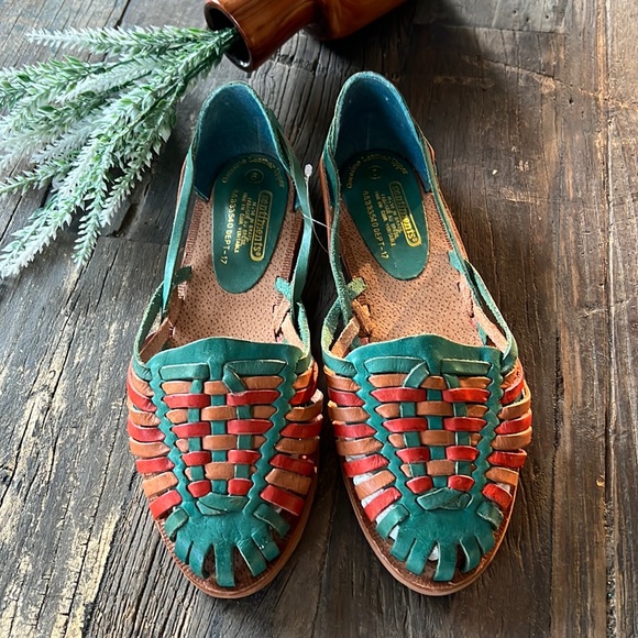 Vintage Shoes - VINTAGE leather woven sandals / flats from Brazil - NEW Condition